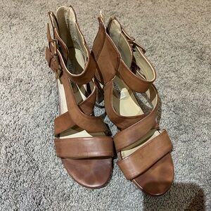 Steve Madden Brown Strappy Sandals